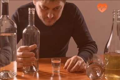 Лечение белой горячки в Большом Камне